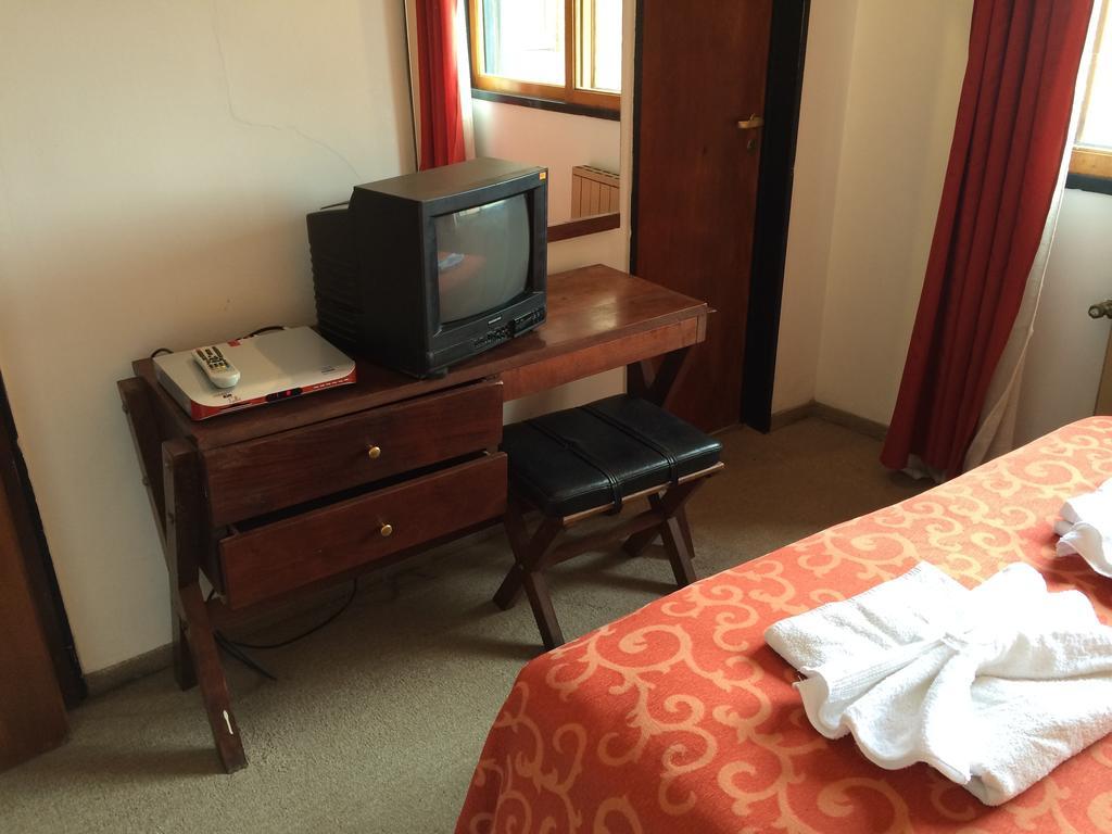 Hotel Kuntur Capilla del Monte Habitación foto